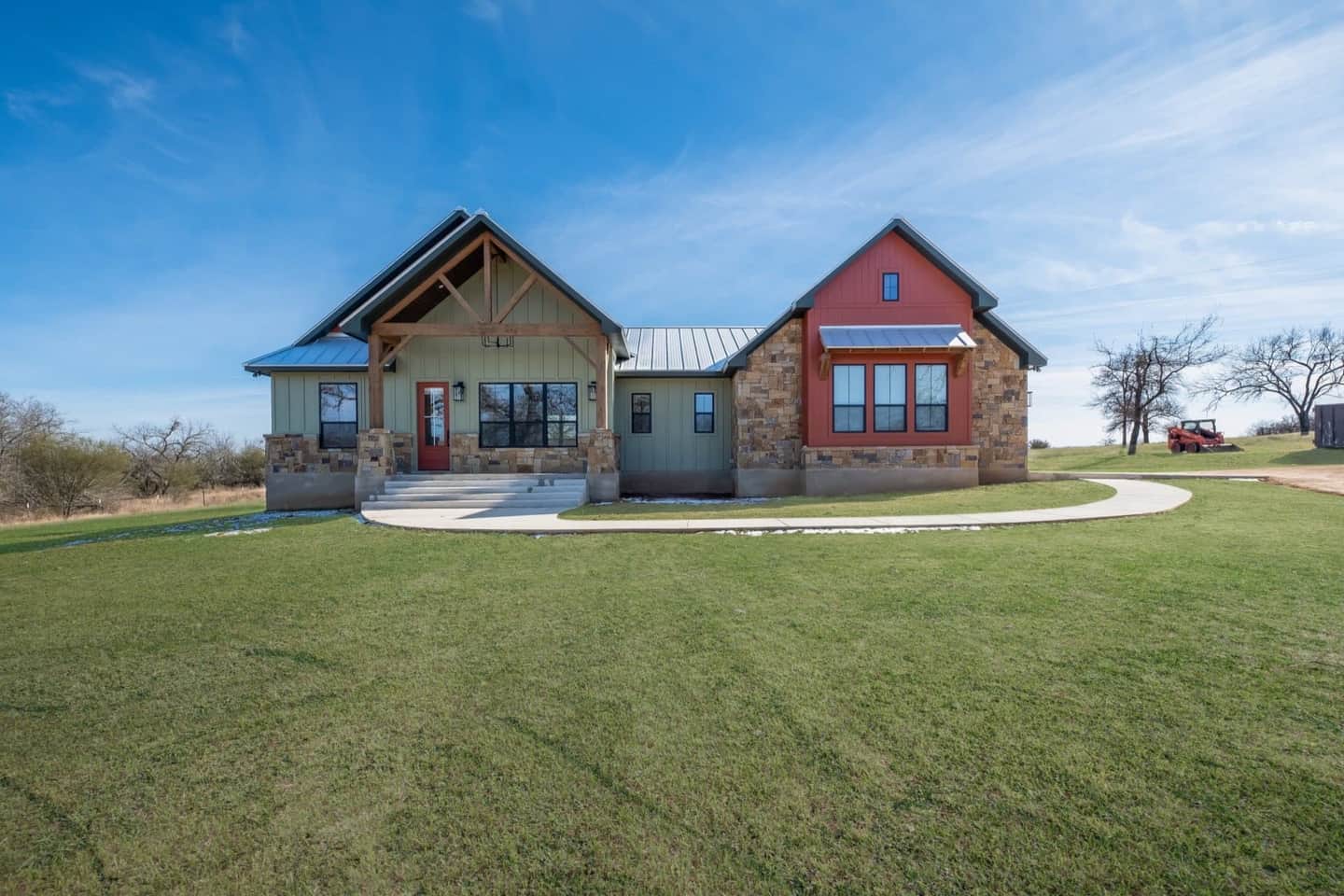 Texas Ranch style home by TKG Custom Homes